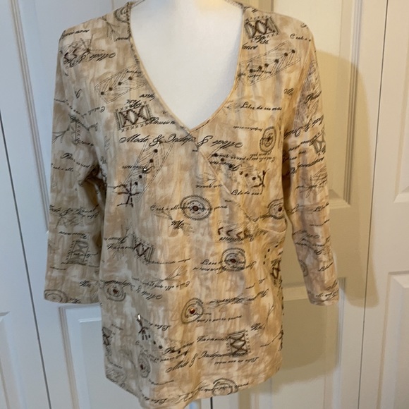 Hearts of Palm Women’s XL V-Neck Top - Picture 12 of 12